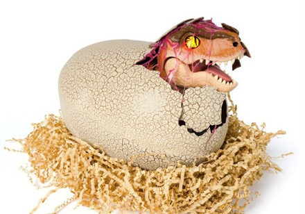 Primal Hatch interaktivni T-Rex koji se izlegne iz jajeta – dinosaur koji oživljava pred tvojim očima!