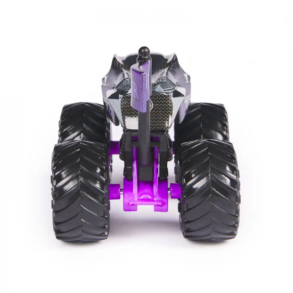 Soutenez l'imagination des enfants avec des monster trucks héroïques.