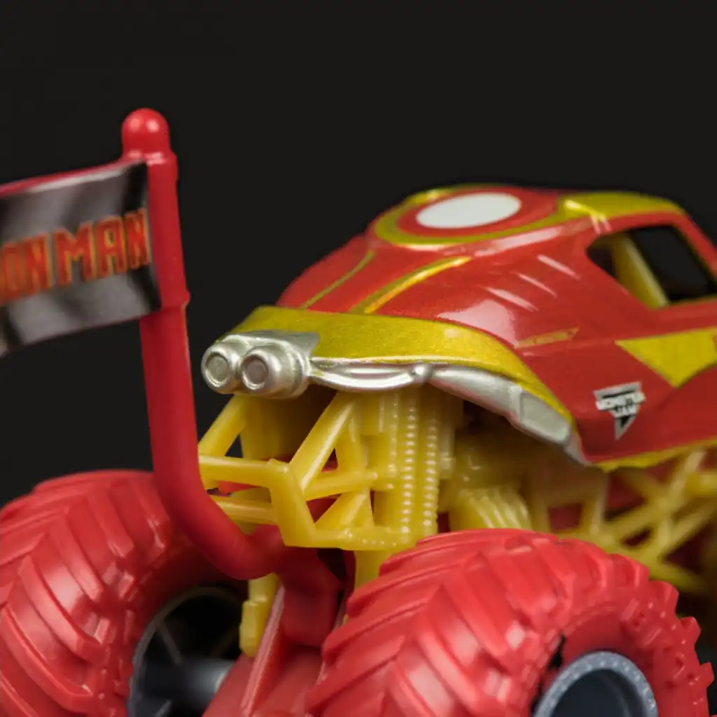 Développez l'imagination avec les exploits héroïques d'Iron Man.
