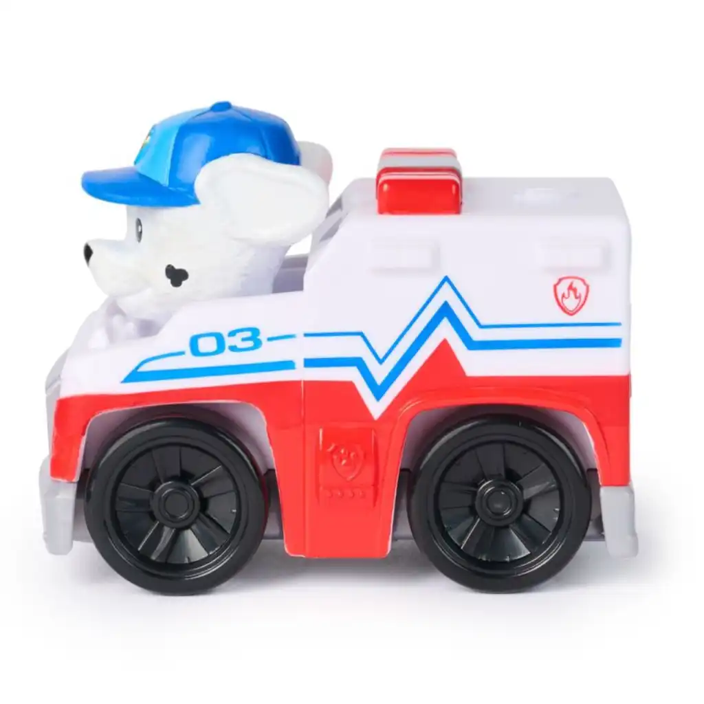 La petite voiture compacte Marcus est le compagnon idéal pour chaque voyage.