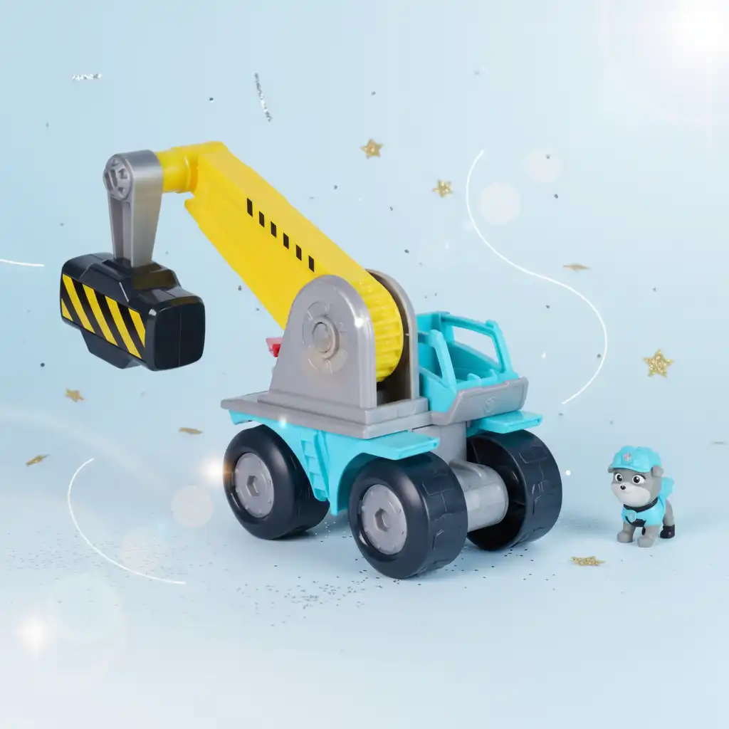 Design ergonomique des outils pour une prise facile par les petits enfants.