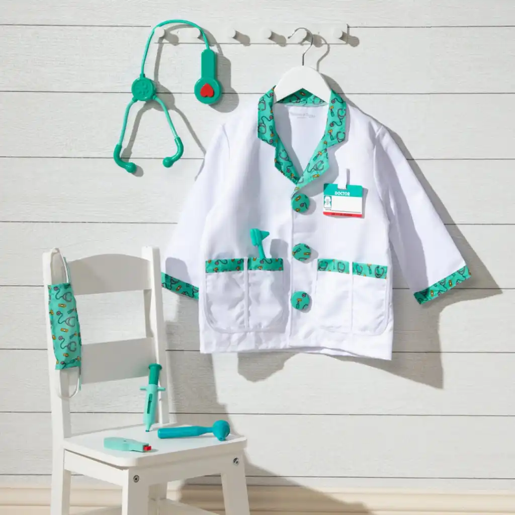 Finition de qualité et détails authentiques pour un jeu de médecin parfait.